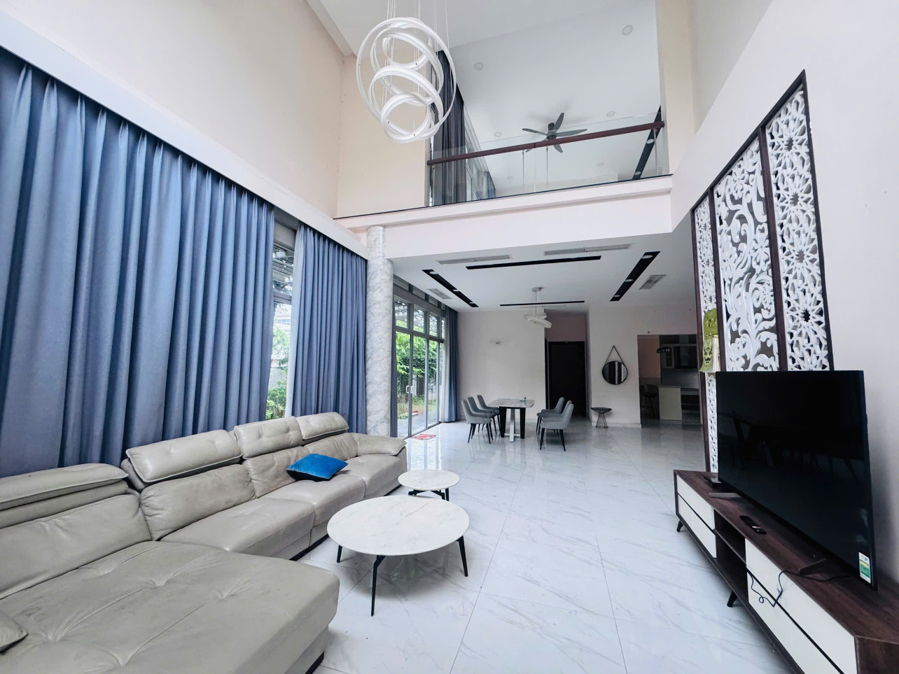 BDS  HVL CHO THUÊ VILLA CAO CẤP RIVIERA COVE - THỦ ĐỨC (Q9 CŨ)