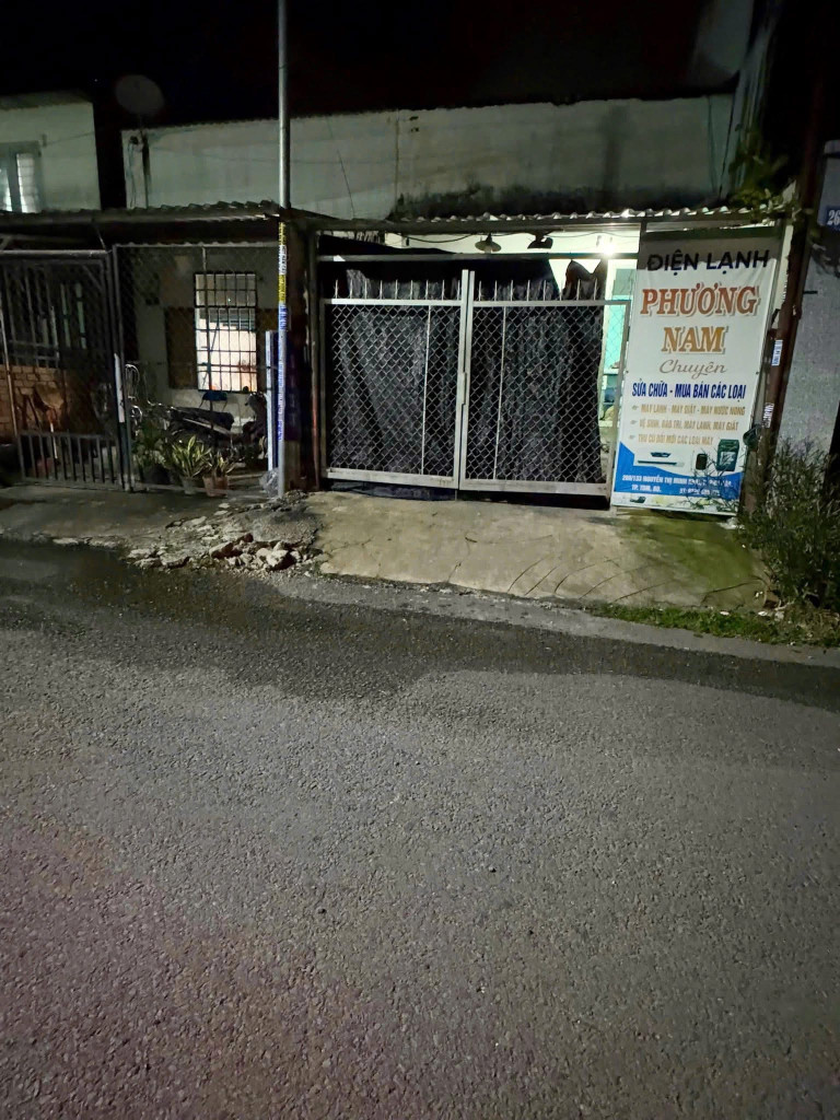Bán nhà 42.6m² ngang 4m giá 1.85 tỷ Phường Phú Lợi 0815422197