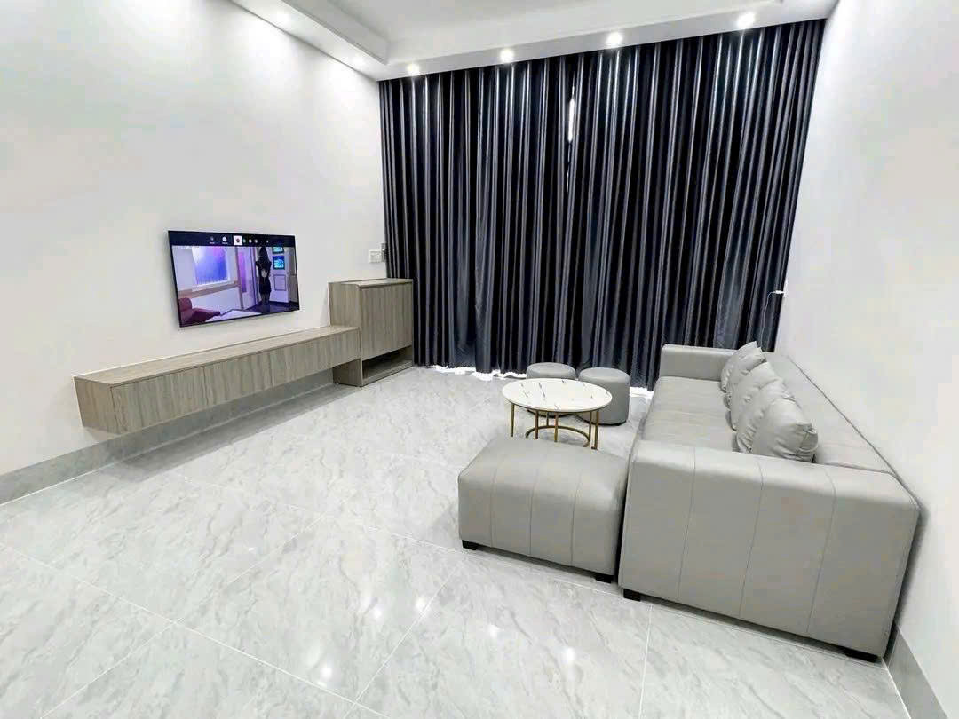 Bán nhà 139m² ngang 4.2m giá 2.4 tỷ Phường Phú Lợi