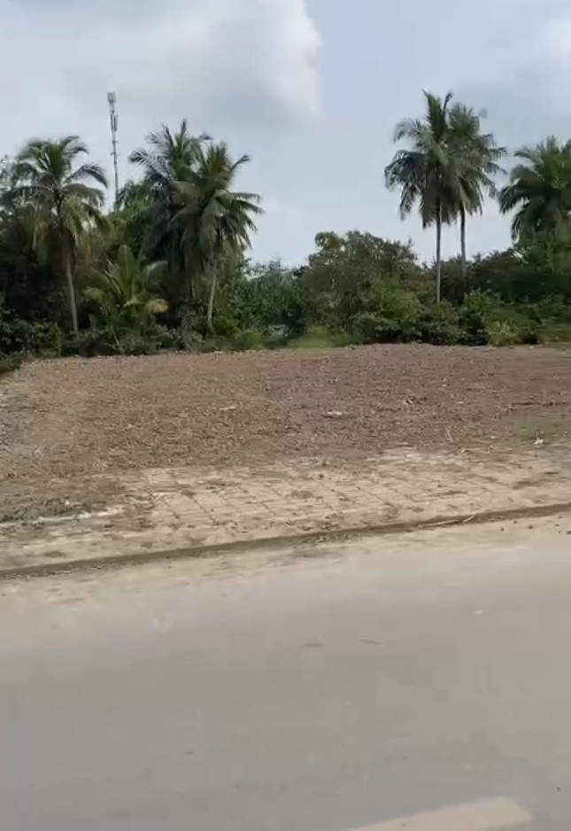 Bán đất LIA Phường 4 cũ, 786.5m² ngang 20m giá 7.8 tỷ Phường Phú Lợi