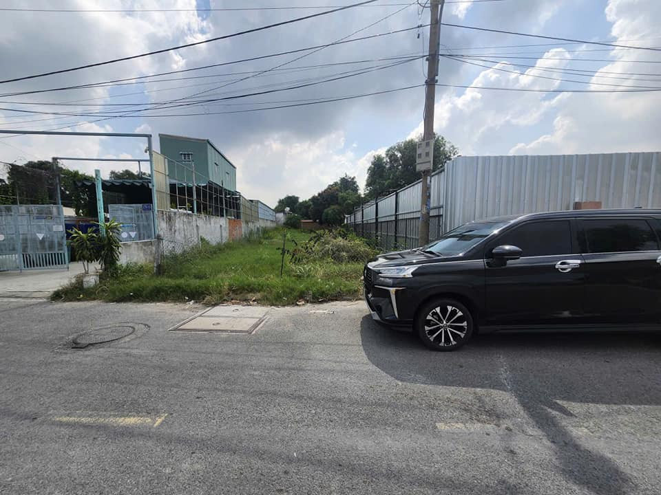 Bán đất 560.8m² ngang 8m giá 8 tỷ Phường Phú Lợi 0815422197