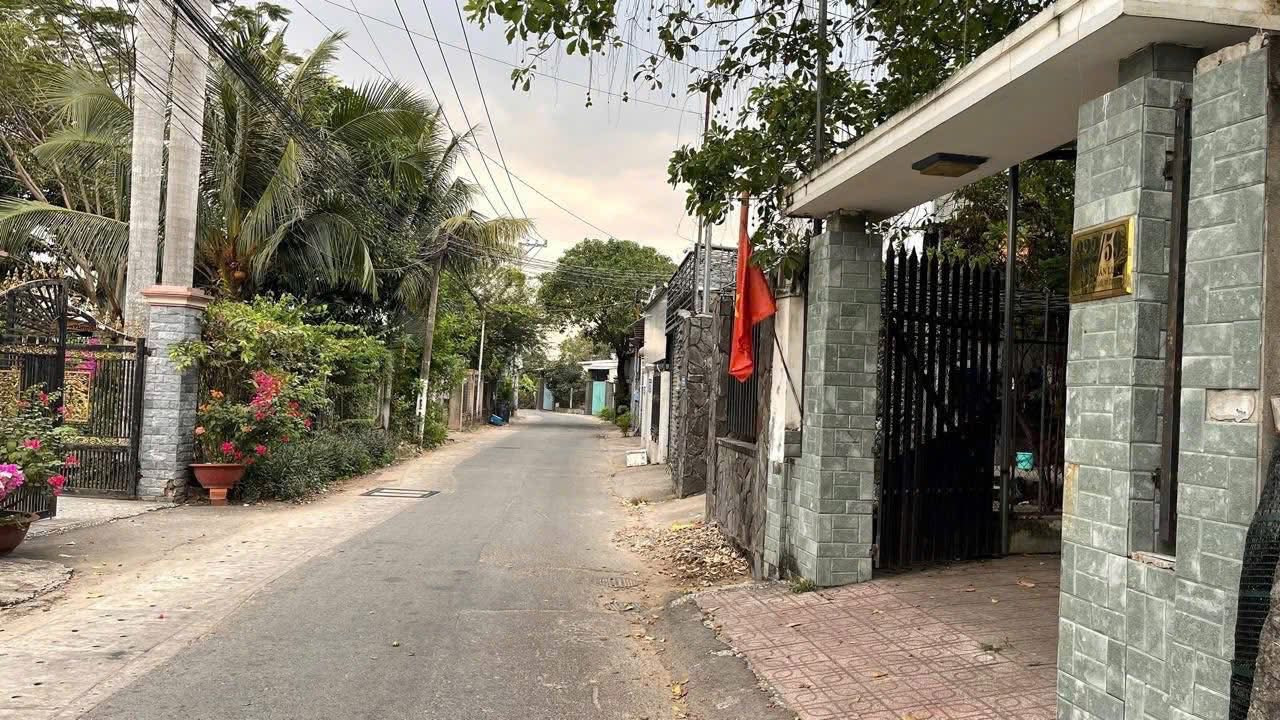 Bán nhà 143.6m² ngang 5m giá 3.95 tỷ Phường Phú Lợi 0815422197