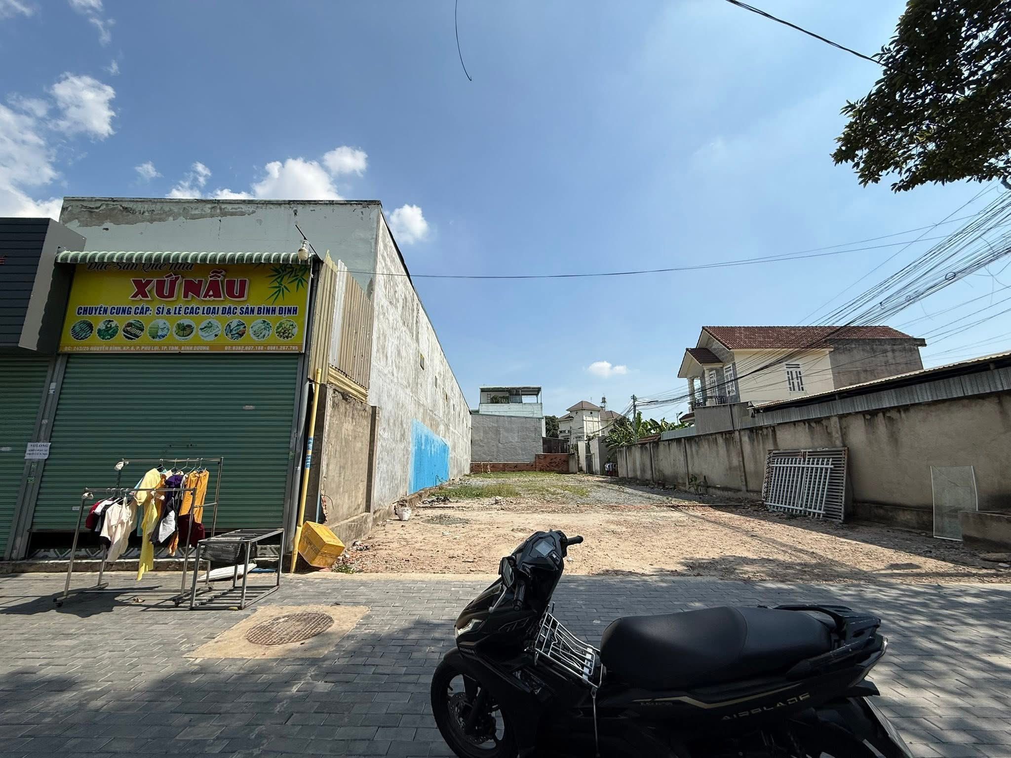 Bán Đất 12375m² thổ cư 70m² giá 6.3 tỷ tại Phường Phú Lợi Thành phố Thủ Dầu Một Bình Dương
