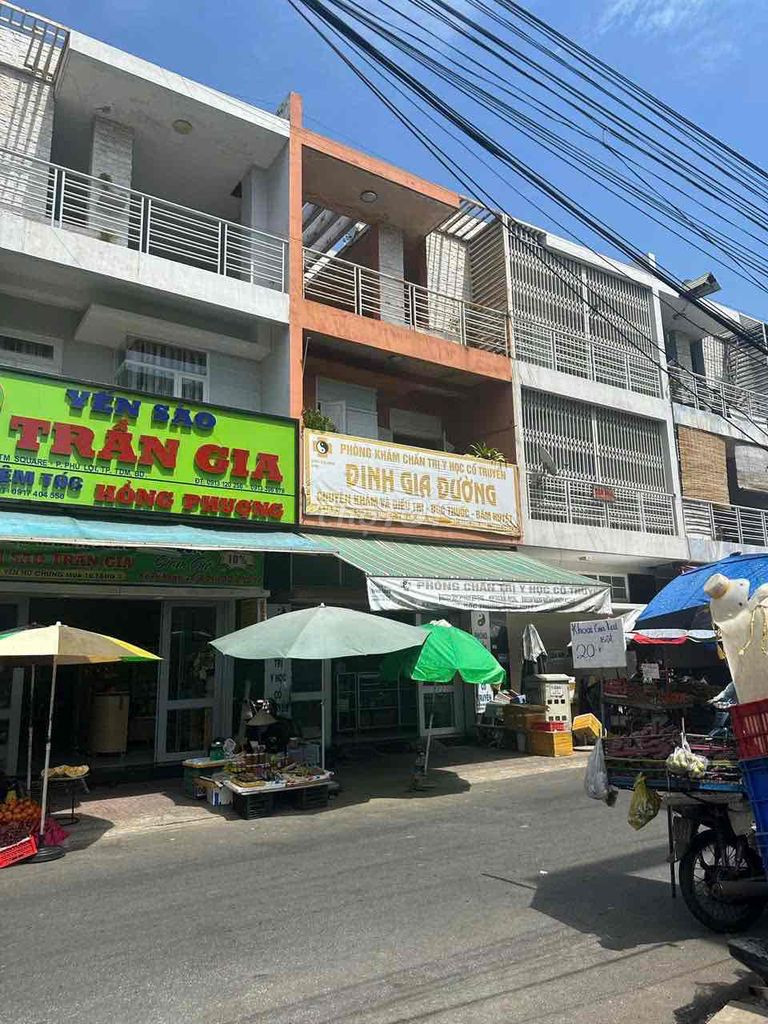 giảm 13 tỷ còn 10ty8mặt tiền kinh doanh vip CHỢ ĐÌNH TRUNG TÂM TDM