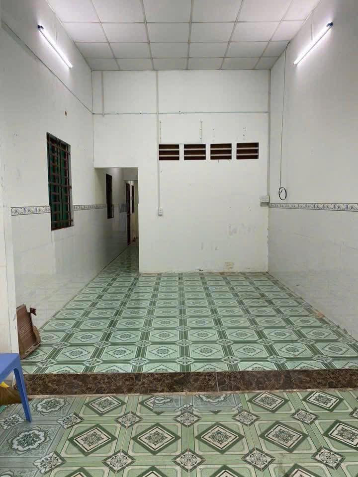 Cho thuê nhà Phú lợi hẻm huỳnh văn luỹ, TDM