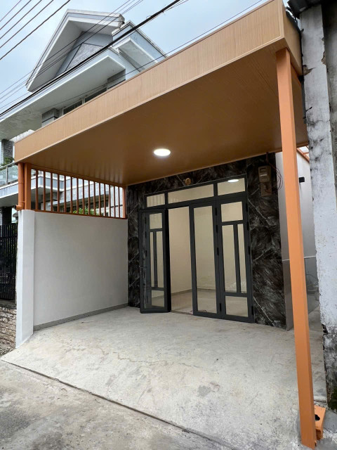 Nhà Phú Lợi - TP. TDM 2 mặt tiền nhựa, nở hậu