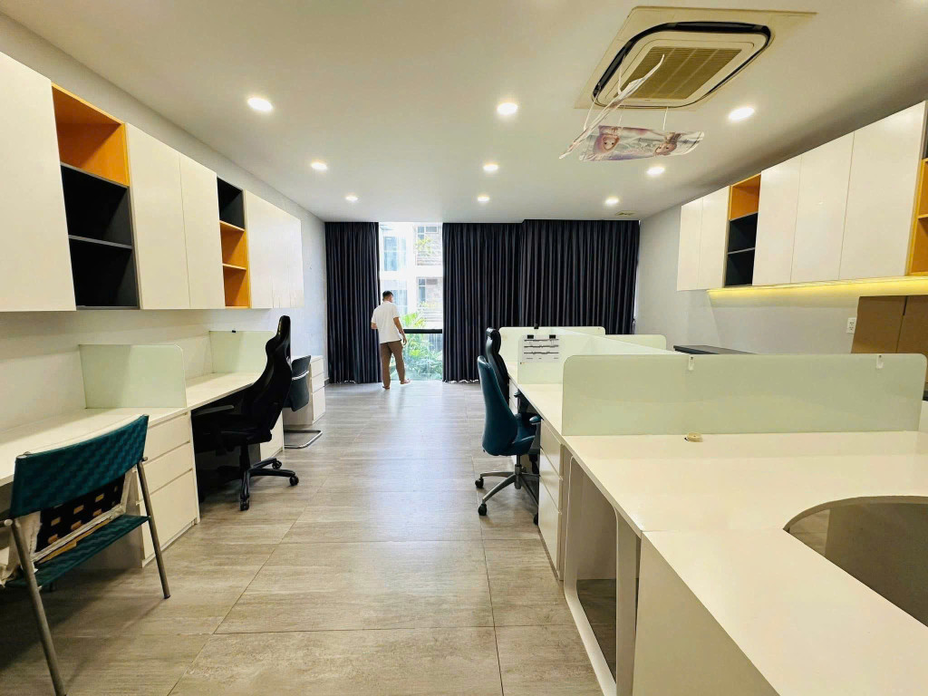 BDS HVL KDC PHÚ MỸ Q7 1T3L GIÁ 24 tỉ
