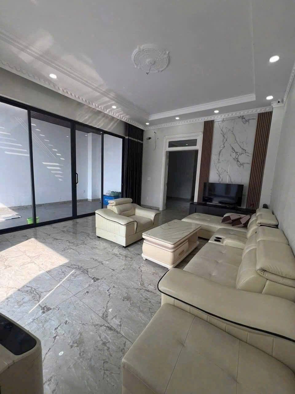 Cho thuê biệt thự Thành Phố Mới Bình Dương