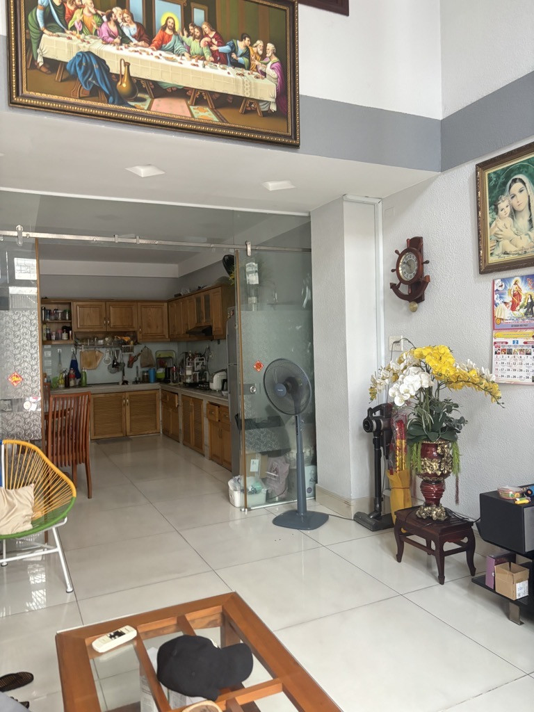 Bán nhà 5 Tầng Hẻm ôtô, giá 15.5 tỷ Phường 13 , Phú Nhuận