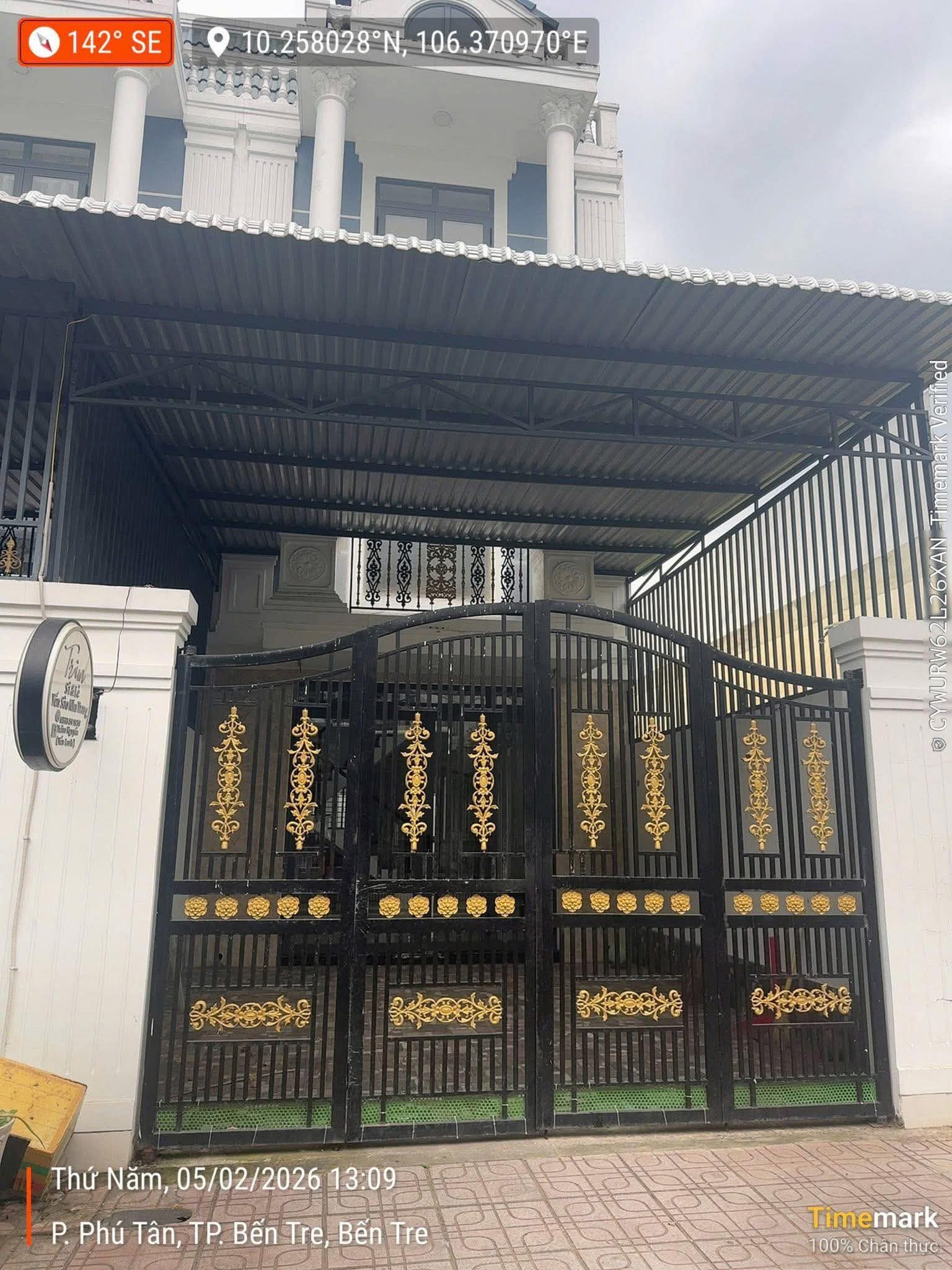 Cho thuê nhà 1 trệt 1 lửng 1 lầu mặt tiền Phường Phú Tân,TP Bến Tre