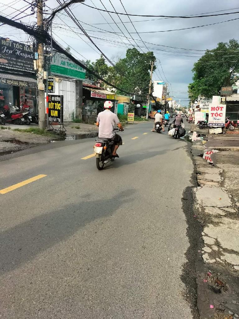 Bán nhà 4 tầng mặt tiền Tân Kỳ Tân Quý.Tân Phú
