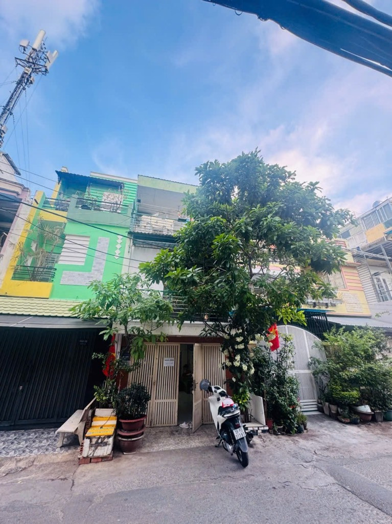 Bán nhà 4 Tầng, Hẻm ôtô, giá 8.9 tỷ Phường Tân Thành, Tân Phú.
