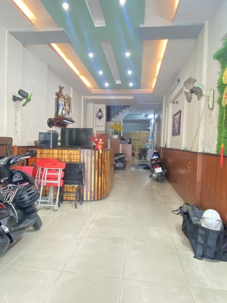 Nhà MTKD Tân Hương, 5 Tầng, 81m², 4,2x20, giá 16.5 tỷ, TT Tân Phú