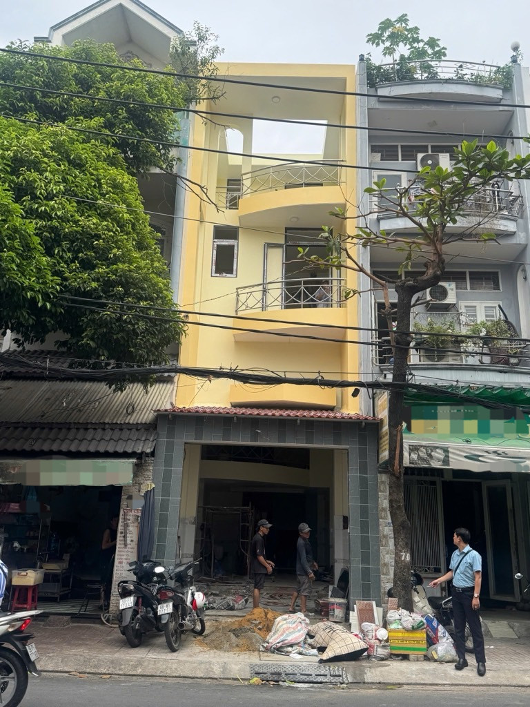 Nhà Mặt Tiền 4 Tầng, giá 12.5 tỷ Phường Tân Quý, Tân Phú.