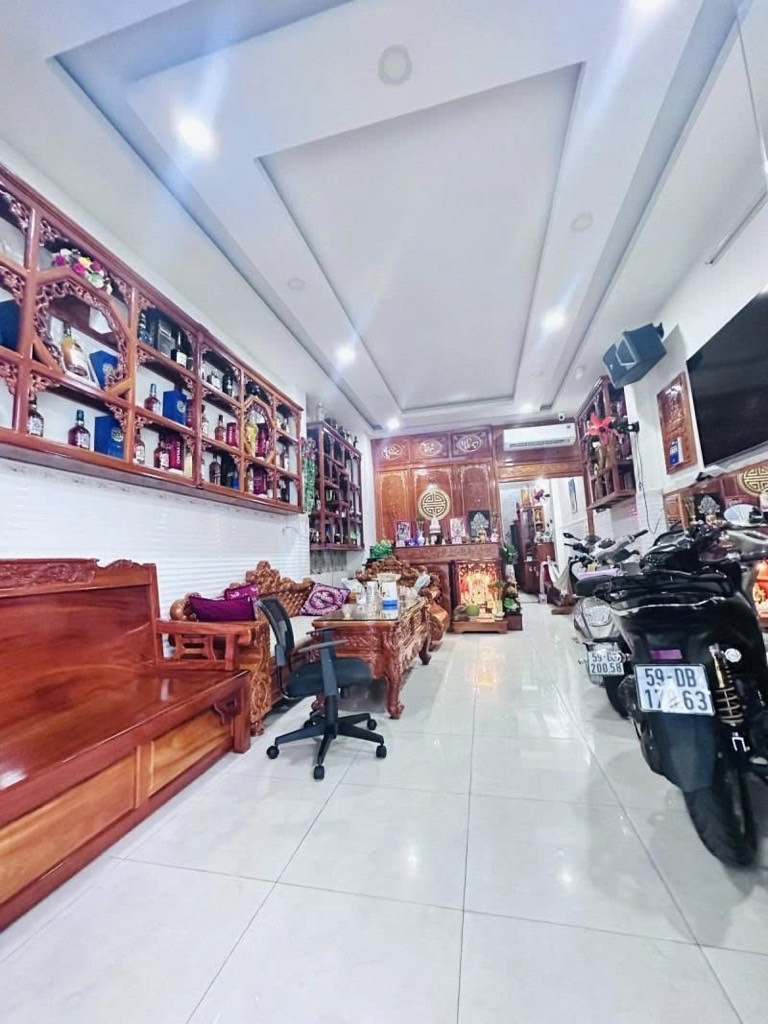 Bán nhà 64m² ngang 4m giá 9 tỷ tại Phường Phú Thọ Hòa Quận Tân Phú
