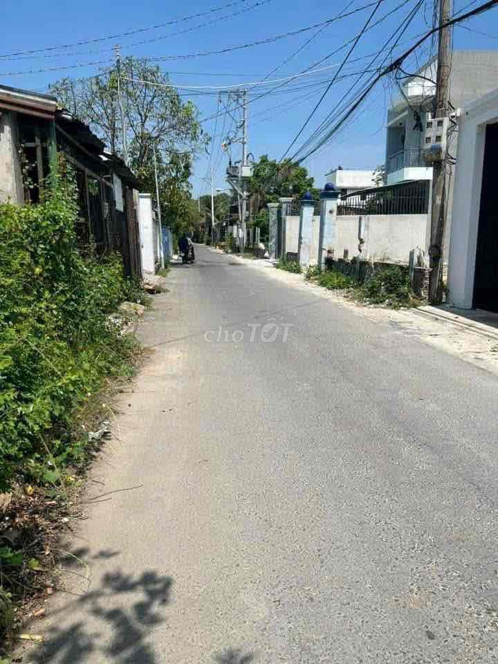 Đất Phú Thọ, hẻm 1101 Lê Hồng phong