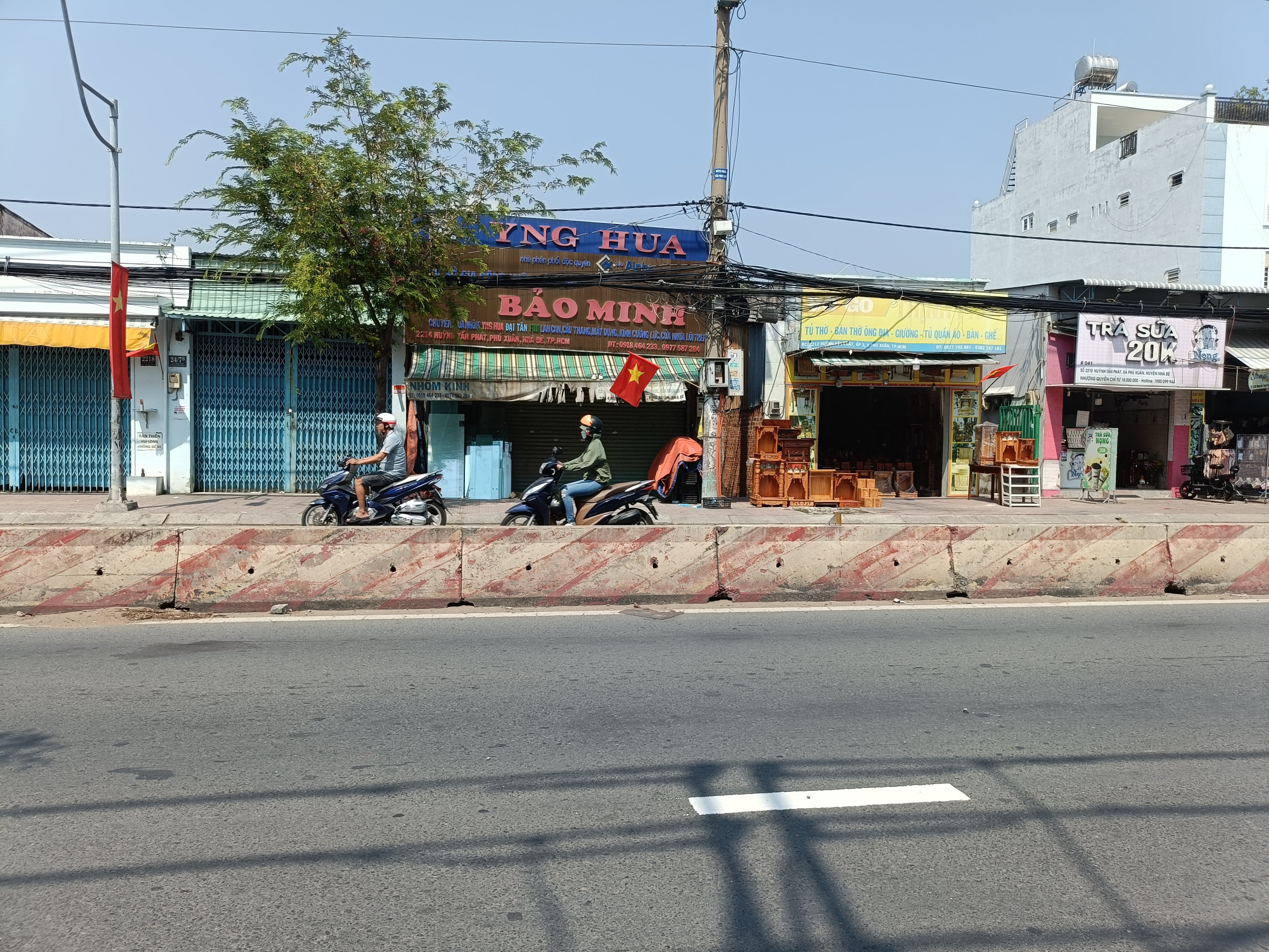 Bán nhà 206m² ngang 5,7m giá 11.5 tỷ Phường Phú Thuận