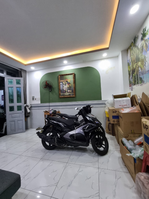 Bán nhà 2 tầng âu cơ 3.6×10  Phường Phú Trung Quận Tân Phú