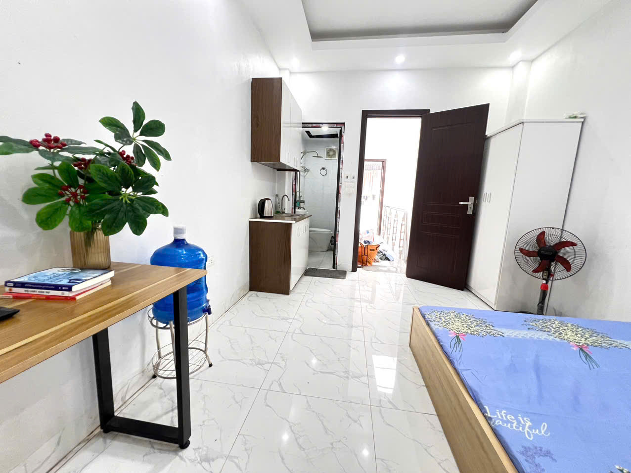 CHO THUÊ phòng số 39 hẻm 90 ngách 64 ngõ 193 Phú Diễn , Bắc từ liêm 3,1tr vskk