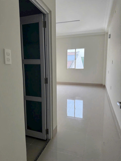 BDS HVL NC- Cho thuê Nhà Mặt Tiền Phước Bình Q9 ( gần Đỗ Xuân Hợp)
