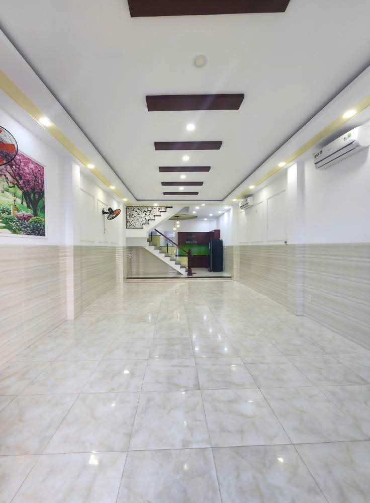 CHO THUÊ NHÀ MẶT TIỀN KINH DOANH HÀ QUANG 2, VCN PHƯỚC HẢI, TP NHA TRANG