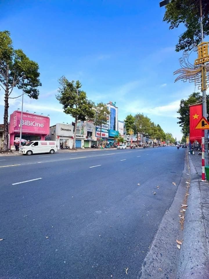 Bán hoặc cho thuê
