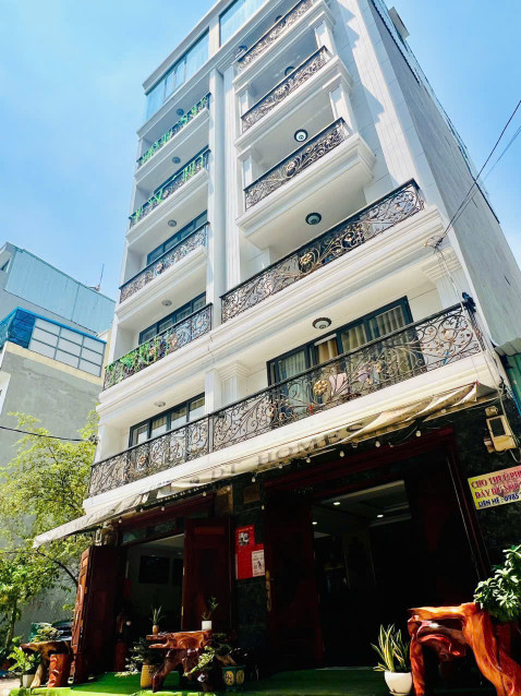 Bán nhà 112m² 30 tỷ tại Phường Phước Long A Quận 9