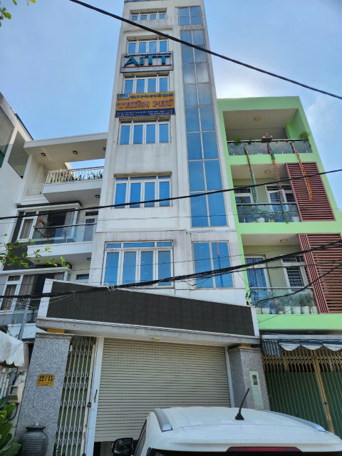 Bán tòa nhà Vp 7 tầng Mt Võ Nguyên Giáp. P long A