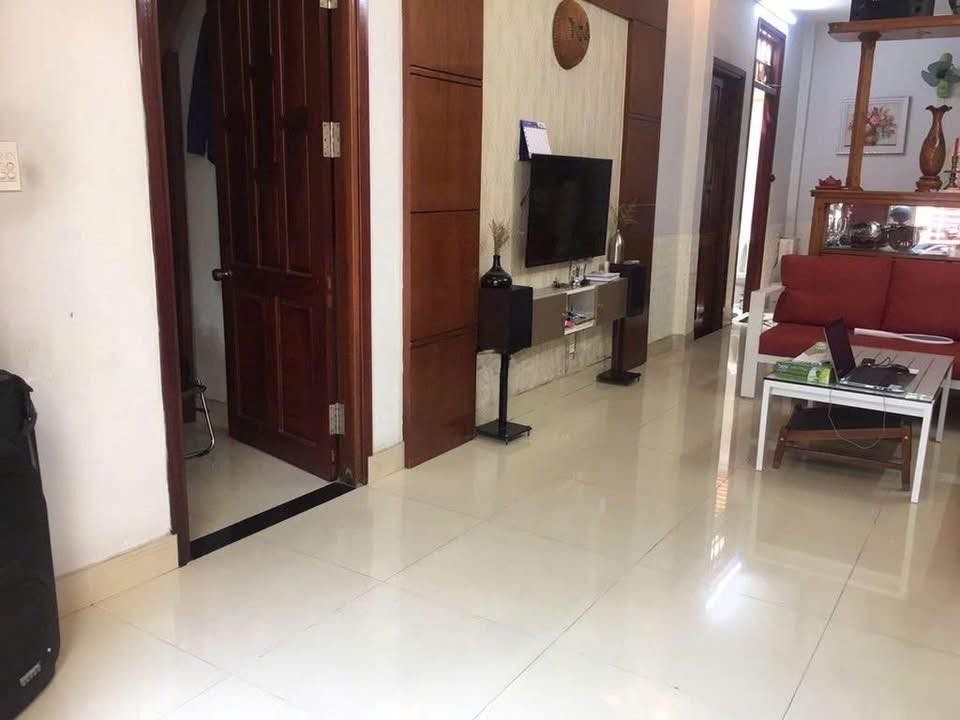 BDS HVL CHỦ GỬI CHO THUÊ NHÀ 57 HỒ BÁ PHẤN Q9 80M2 3PN 2WC GIÁ 11.5 TR/TH