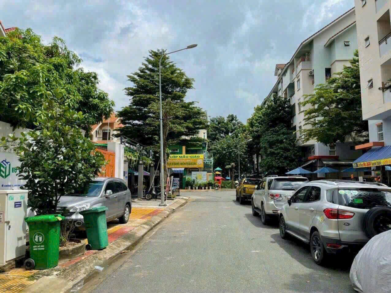 BDS HVL CHỦ CẦN BÁN SHOPHOUSE GÓC 2 MẶT TIỀN VỊ TRÍ KINH DOANH TUYỆT ĐẸP .
