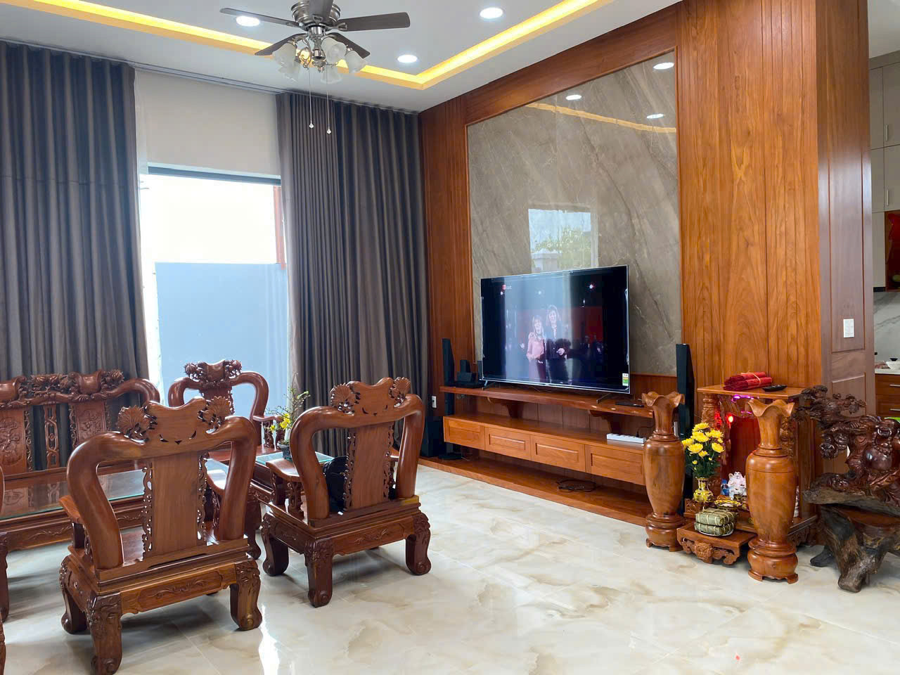 BDS HVL BÁN NHANH CĂN BIỆT THỰ VIEW SÔNG  -- THUỘC KDC PHÚ NHUẬN PLB Q9