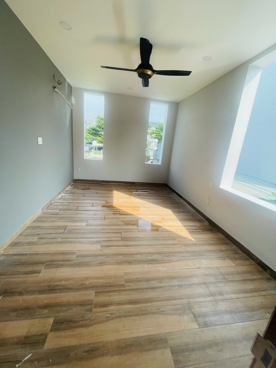 BDS HVL CHO THUÊ BIỆT THỰ KDC GIA HÒA MỚI GIÁ 30TR