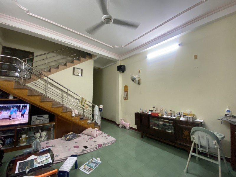 ♣ Nhà Kiệt Ô tô đậu cửa, sát Cầu Rồng Cô Giang, 60m2, 3 tầng cứng cáp, 4.xx tỷ