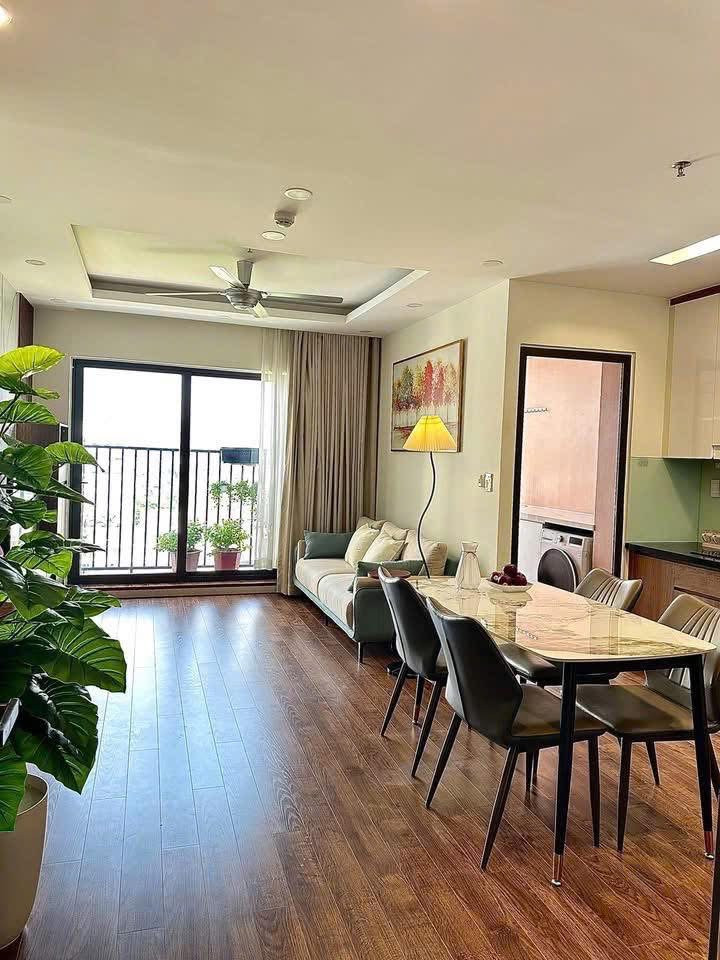 Cho thuê chung cư CT3 VCN Vĩnh Điềm Trung  Tầng 10 view hồ công viên - siêu thoáng