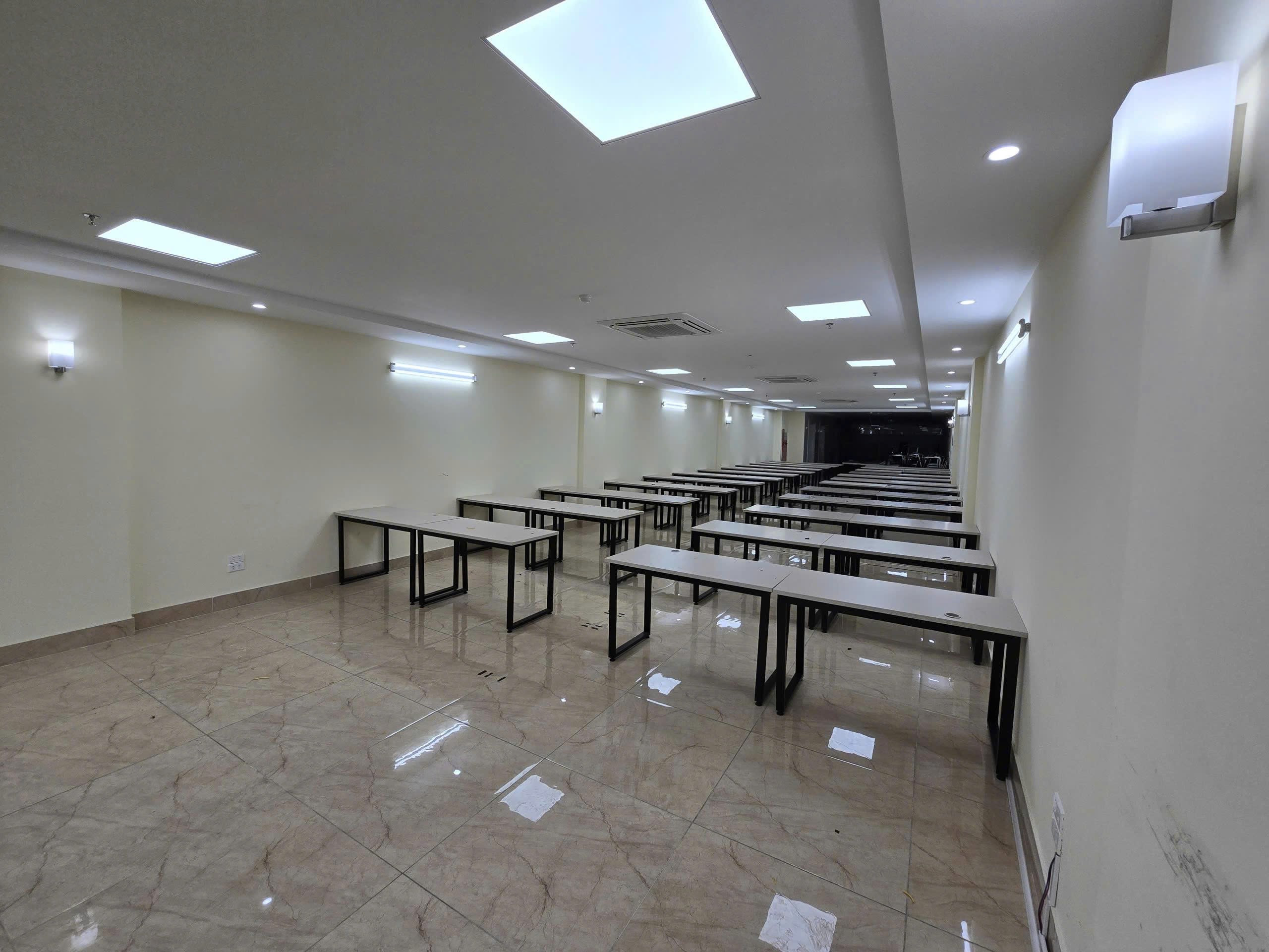 Cho Thuê Sàn VP Phố Nguyễn Ngọc Nại - Thanh Xuân 200M² - Kinh Doanh Đỉnh - Nhận Ngay - Giá Thuê 20tr