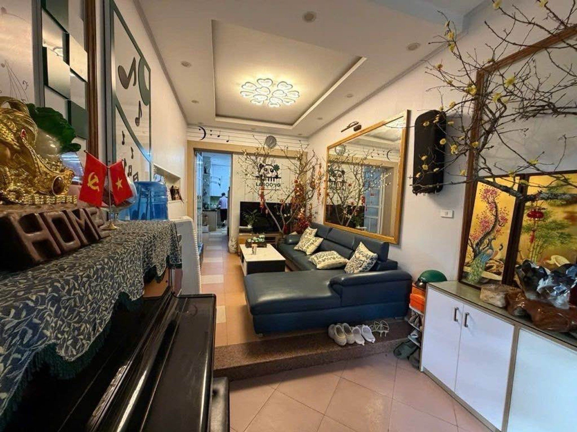 Bán nhà Trường Chinh - Ngã Tư Vọng – Giá 16.49 tỷ – DT 45m² x 5 tầng – phân lô đẹp, gần phố, kinh doanh