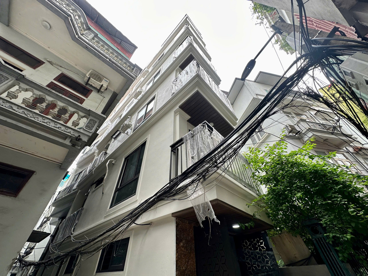 (Tin thật 100%) Bán CHDV lô góc 50m2 x 10CH tại Đông Quan - Dòng tiền 800 triệu/năm - Nhà gần phố