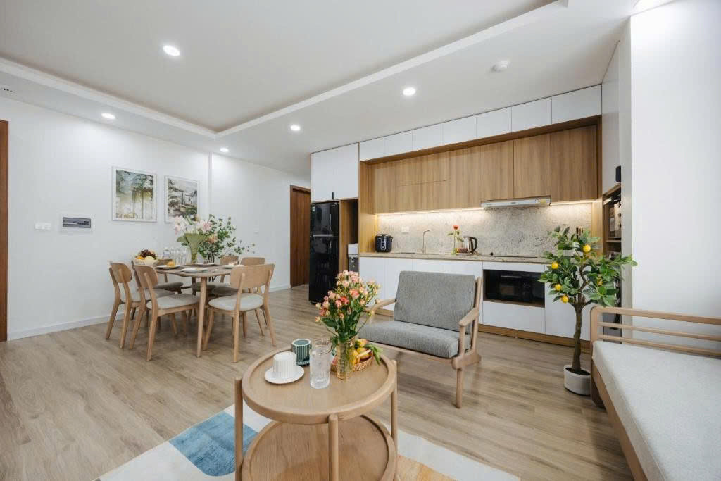 BÁN TÒA APARTMENT TÔ NGỌC VÂN, TÂY HỒ - 172M² x 10T - MT 8M - DÒNG TIỀN 450TR/TH - 91 TỶ