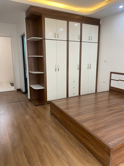 Cần bán nhà ở gần trường thpt quang trung hà đông