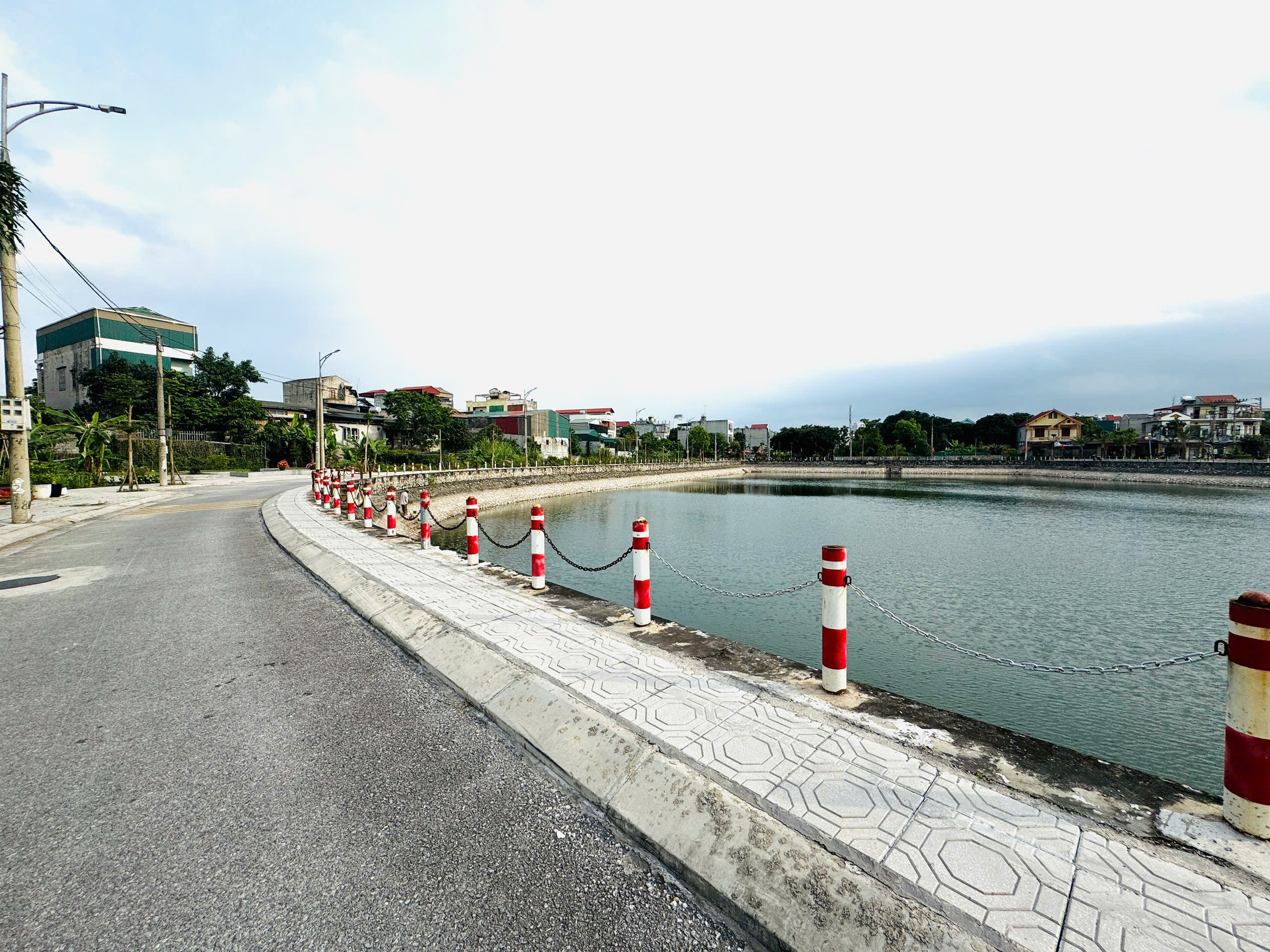 CẦN BÁN LÔ ĐẤT 72,5M2 VIEW HỒ QUANG TRUNG PHỦ LÝ HÀ NAM