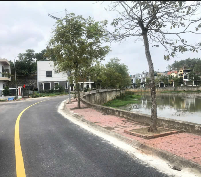 M804 - Ô số 31 QH Phía Tây HN &GDTX - Khu 5B - Quang Trung  - Uông Bí - Quảng Ninh