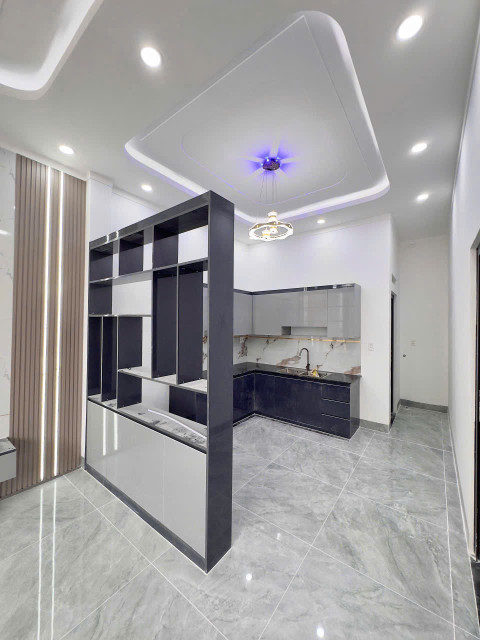 Bán Nhà Mới Xây Trung Tâm Biên Hoà, hoàn công , Thổ cư, Chỉ 2Tỷ9