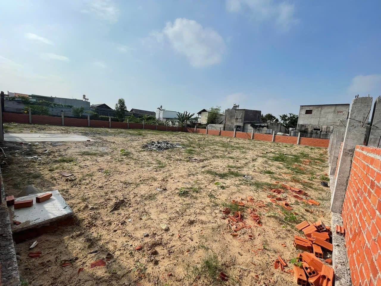 Bán đất 1000m² ngang 34m giá 45 tỷ Phường Rạch Dừa