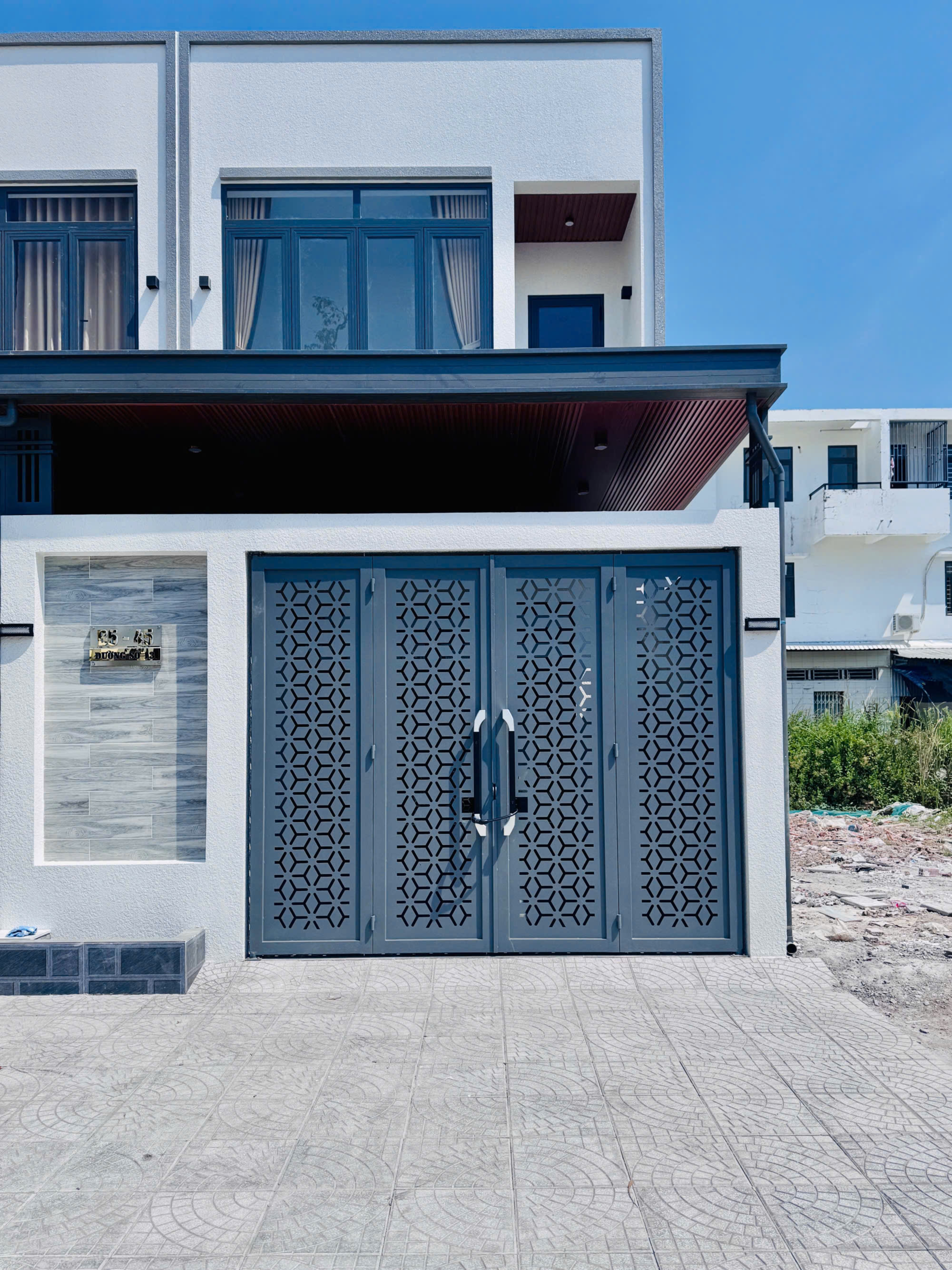 Bán nhà 100m² full thổ cư ngang 5m giá 3.45 tỷ tại Phường Rạch Giá