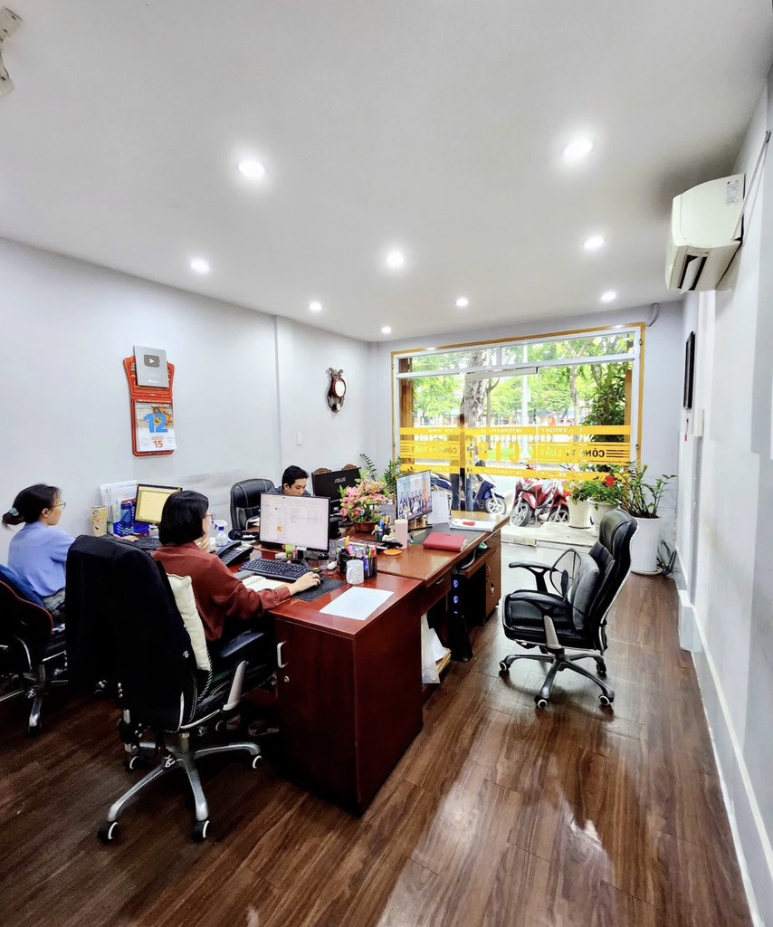 Nhà 3 Tầng, Mặt Tiền Đường Hoàng Sa, giá 21.5 tỷ Phường Đa Kao, Quận 1