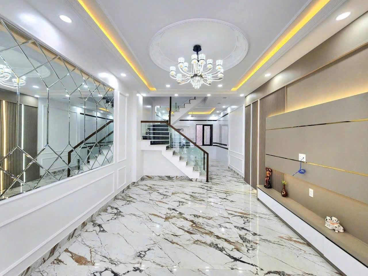 ❌❌❌ SÓT LẠI DUY NHẤT 1 CĂN NHÀ 4 TẦNG MỚI TINH CẠNH CHỢ ĐẦU MỐI HOA QUẢ CHỈ 3,25 TỶ ❌❌❌