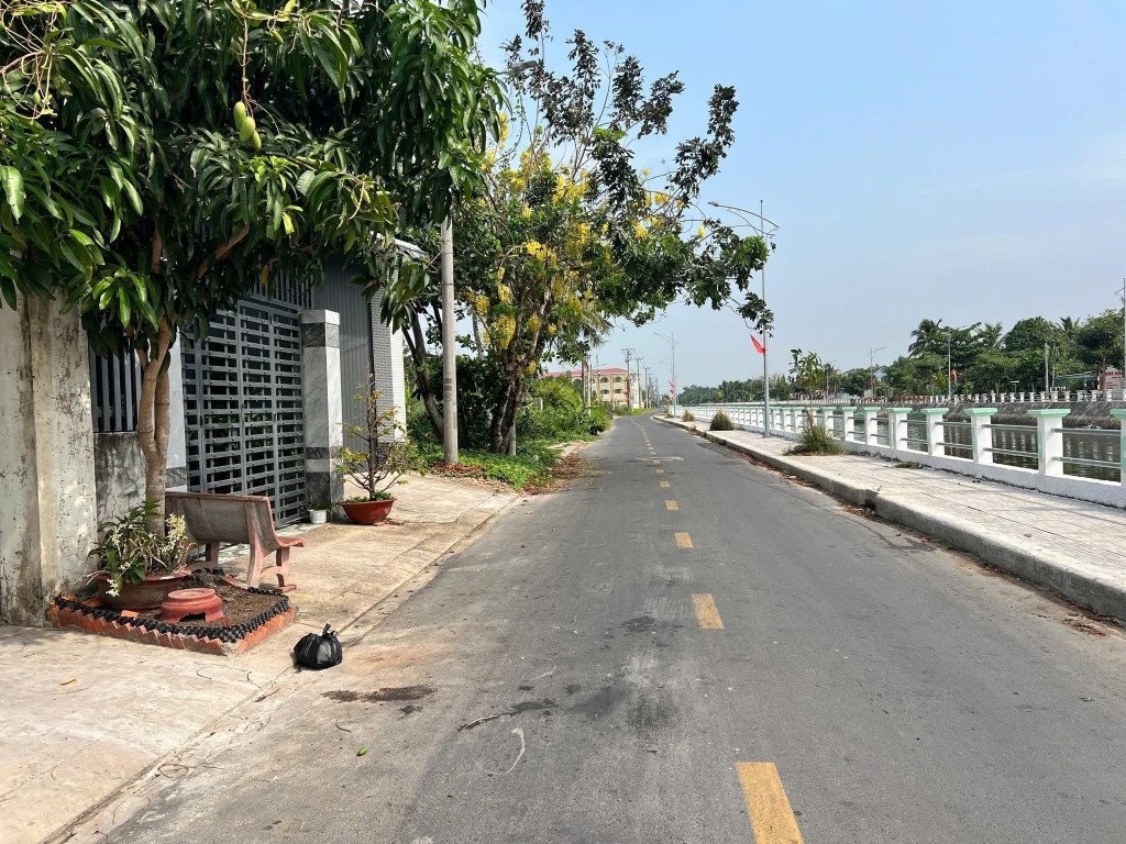 Bán đất kênh 30/4 gần UBND P6 Sóc Trăng cũ 254.1m² ngang 8.5m