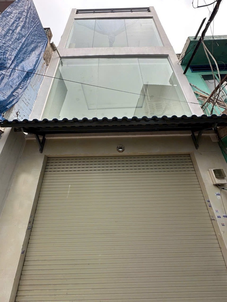 SÁT MẶT TIỀN LÊ TRỌNG TẤN NHÀ 3 TẦNG CHỈ NHỈNH 3 TỶ