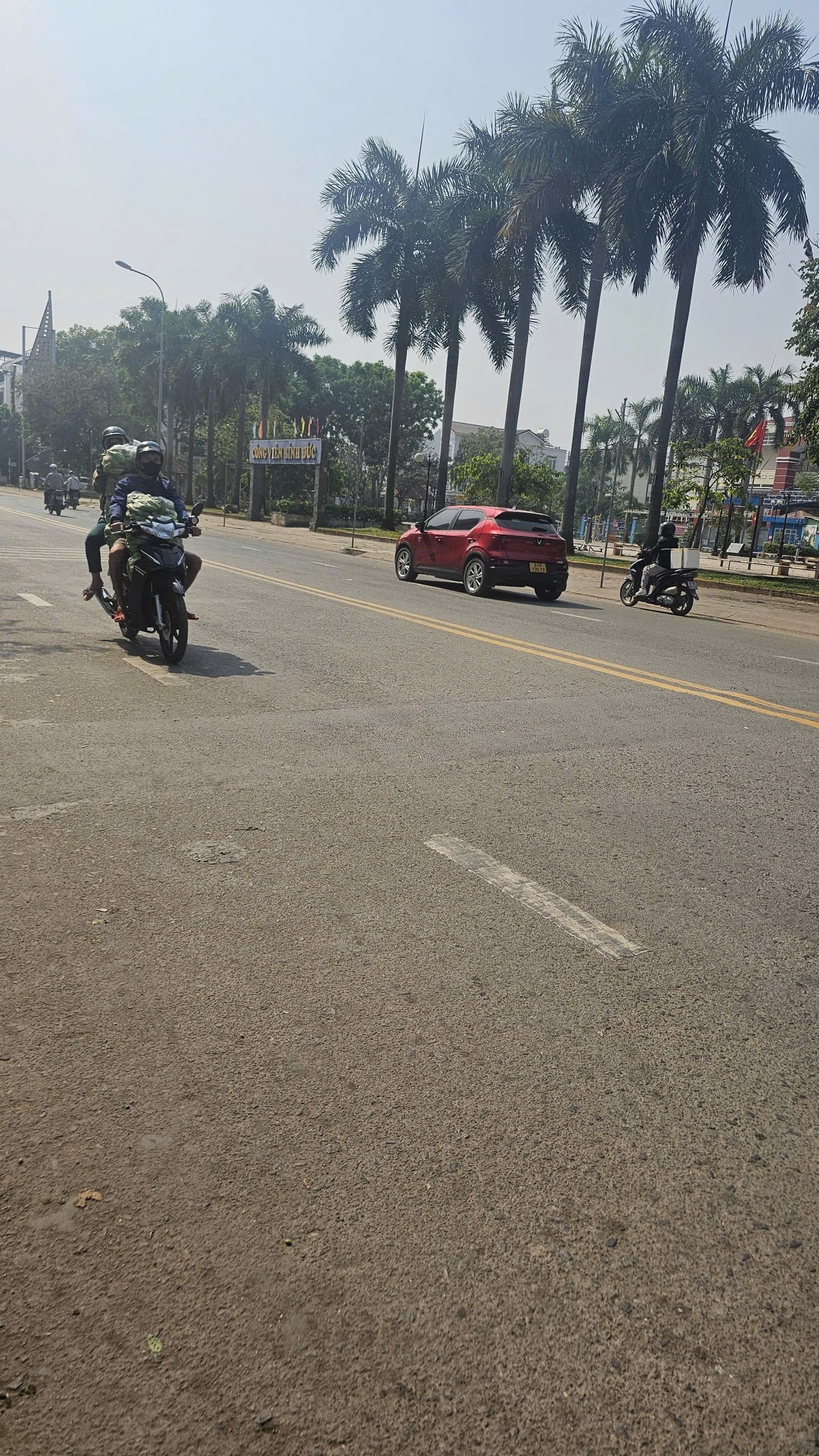 BÁN LÔ ĐẤT SIÊU ĐẸP  VỊ TRÍ VÀNG P. TAM BÌNH DIỆN TÍCH NGANG 7M  PHÙ HỢP Ở & KINH DOANH .