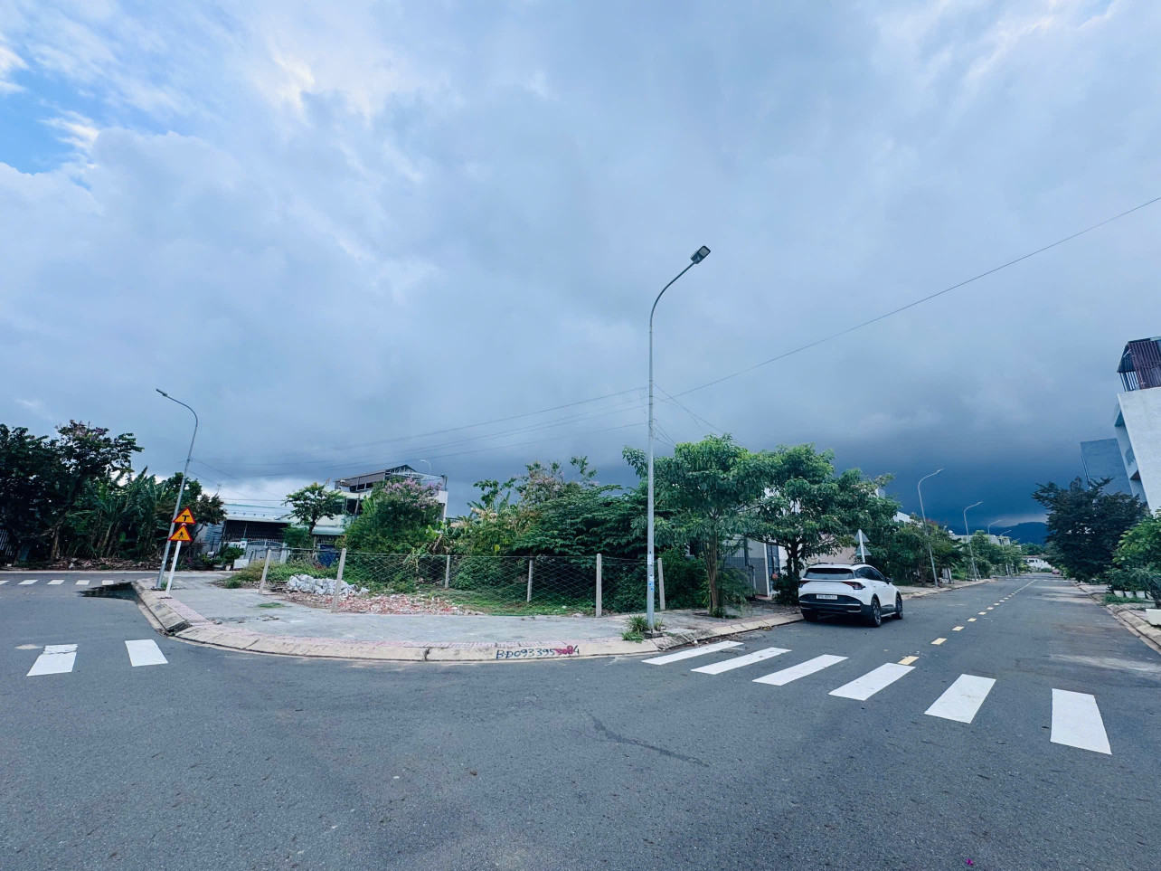 Bán đất 91,5m² ngang 7m giá 3.5 tỷ Phường Tam Long